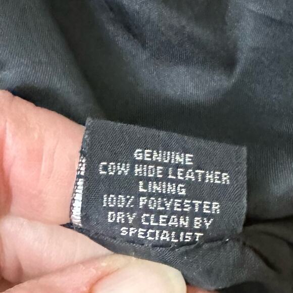 VTG Black Cow Hide Leather Fitted Biker Jacket Red Floral Embroidery Size Small - Picture 8 of 10